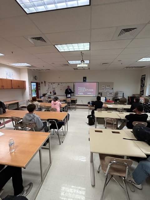 FBLA had a guest speaker from the NJ Society of CPAs to discuss job opportunities in the Accounting field! 