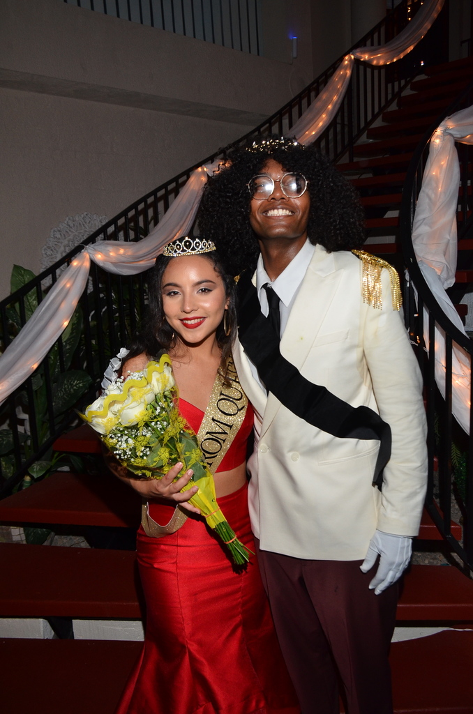 prom court